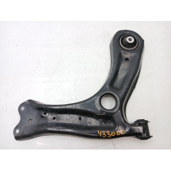 BRAZO SUSPENSION INFERIOR DELANTERO DERECHO 6R0407152F 