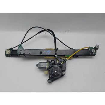 ELEVALUNAS DELANTERO DERECHO 8Y0837462 5Q0959801C 