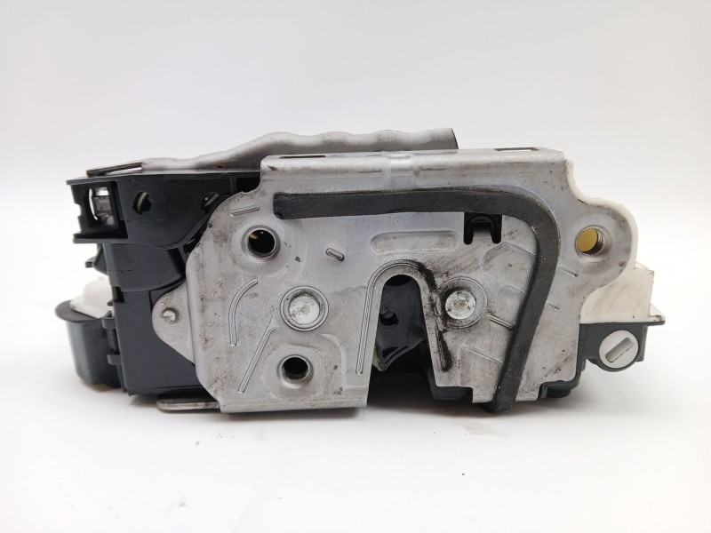 Recambio de cerradura puerta trasera izquierda para seat ibiza iv st (6j8, 6p8) 1.2 tsi referencia OEM IAM 6J0839015K  