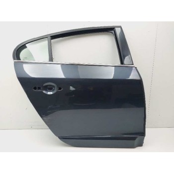PUERTA TRASERA DERECHA 