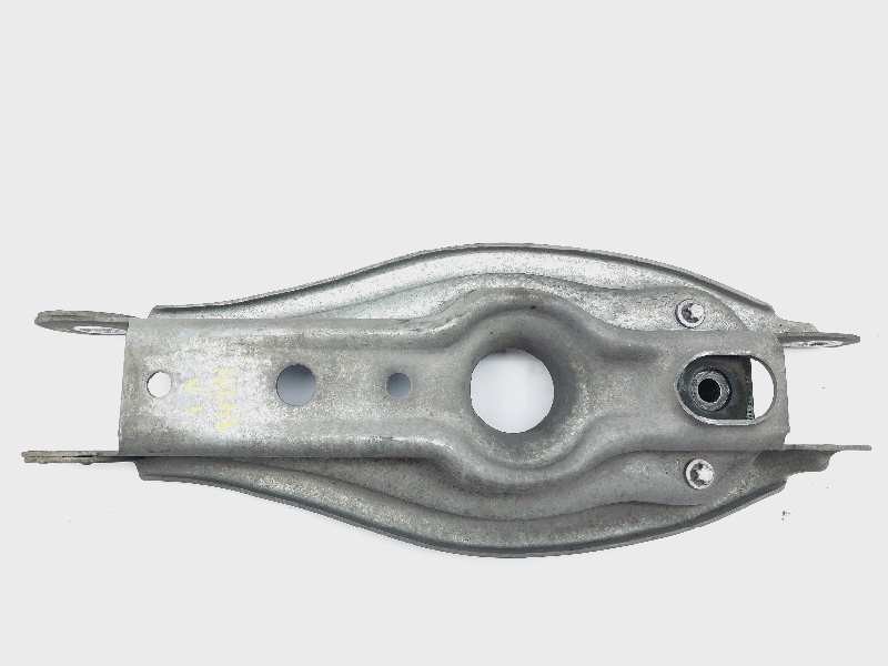 Recambio de brazo suspension inferior trasero derecho para bmw serie 1 berlina (e81/e87) 118d referencia OEM IAM 33326772899  