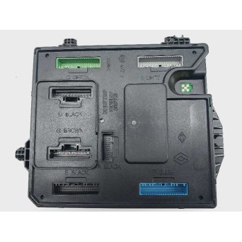 CAJA RELES / FUSIBLES 284B15364R S180098701 