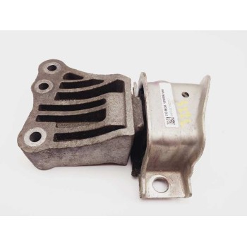 SOPORTE MOTOR DERECHO 1390082080 