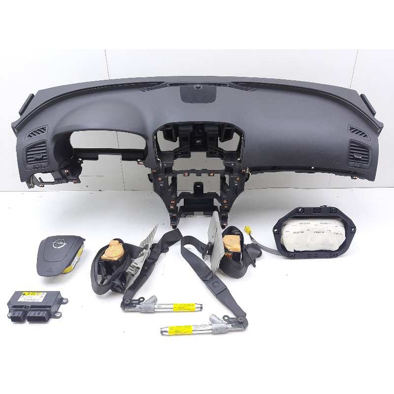Recambio de kit airbag para opel insignia sports tourer edition referencia OEM IAM 13275639 13578320 13270401