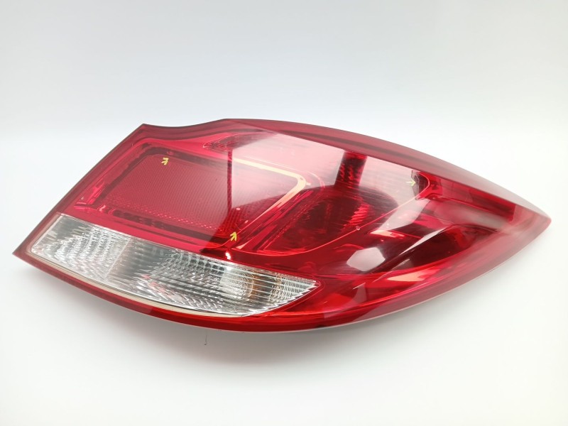 Recambio de piloto trasero derecho para opel insignia a sedán (g09) 2.0 cdti (69) referencia OEM IAM 13279628  