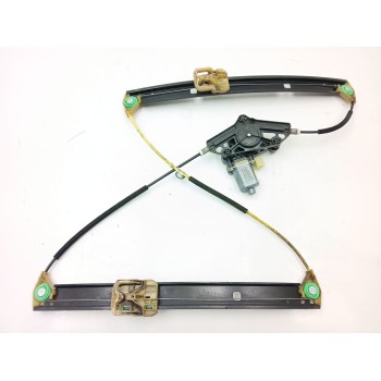 ELEVALUNAS DELANTERO DERECHO 5E0837462 5Q0959802B