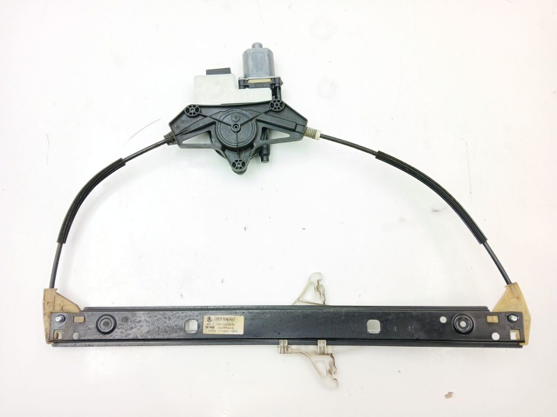 Recambio de elevalunas trasero derecho para skoda octavia iii combi (5e5, 5e6) 1.8 tsi referencia OEM IAM 5E0839462  5Q0959812A