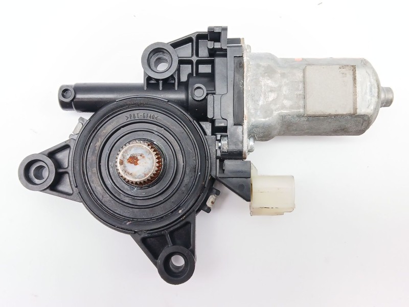 Recambio de motor elevalunas trasero derecho para kia carens iv 1.7 crdi referencia OEM IAM 83460A4000  DH2621005520