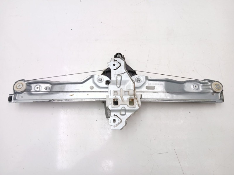 Recambio de elevalunas delantero derecho para renault kadjar (ha_, hl_) 1.5 blue dci 115 referencia OEM IAM 807205433R  