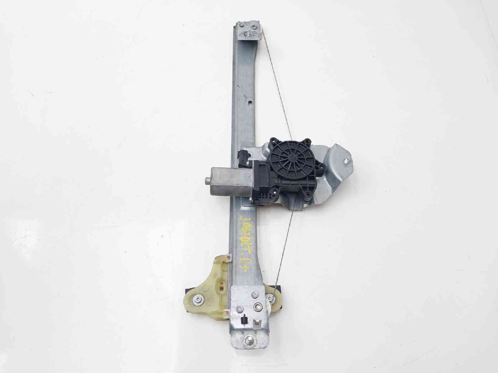 ELEVALUNAS DELANTERO DERECHO RENAULT CLIO IV 128001471B / 19031060004 / 9030319C 128001471B190310600049030319C