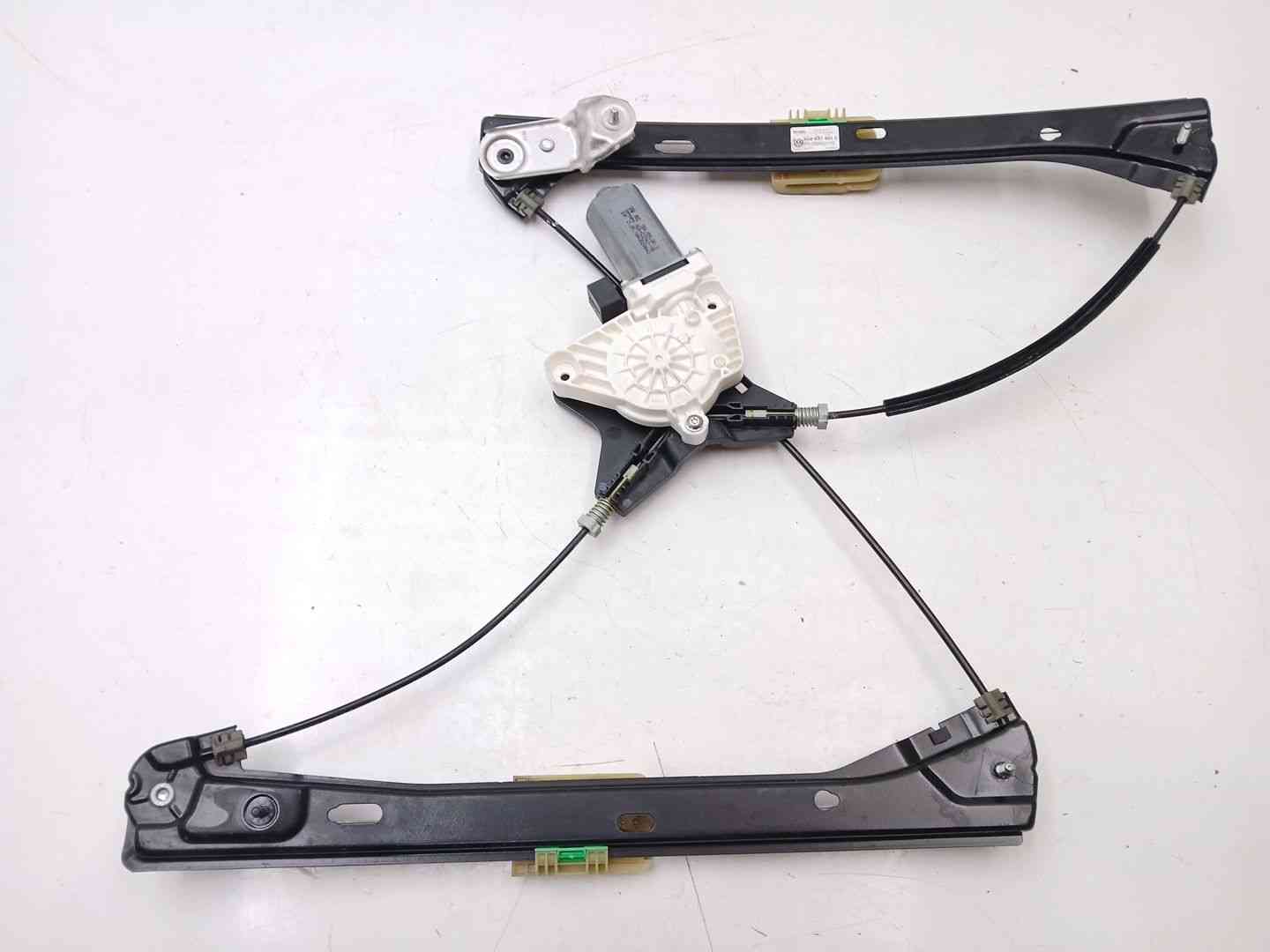 ELEVALUNAS DELANTERO IZQUIERDO VOLKSWAGEN PASSAT B8 Variant (3G5, CB5) 3G0837461C / 5Q4959801B 3G0837461C5Q4959801B - Vista 2