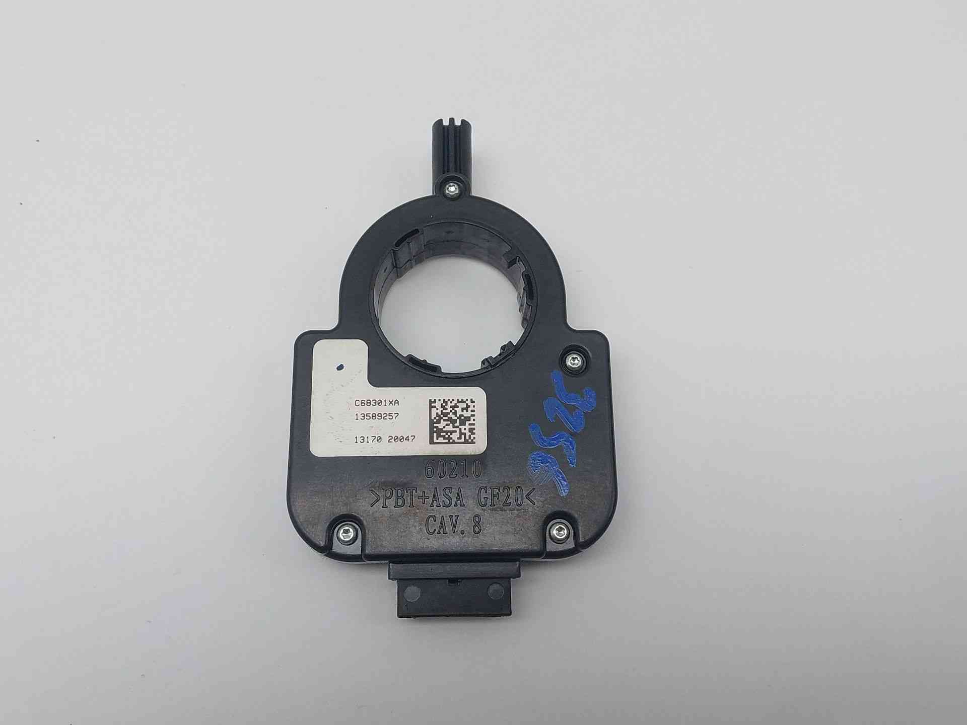 MODULO ELECTRONICO CHEVROLET CRUZE STATION WAGON C68301XA / 13589257 C68301XA13589257