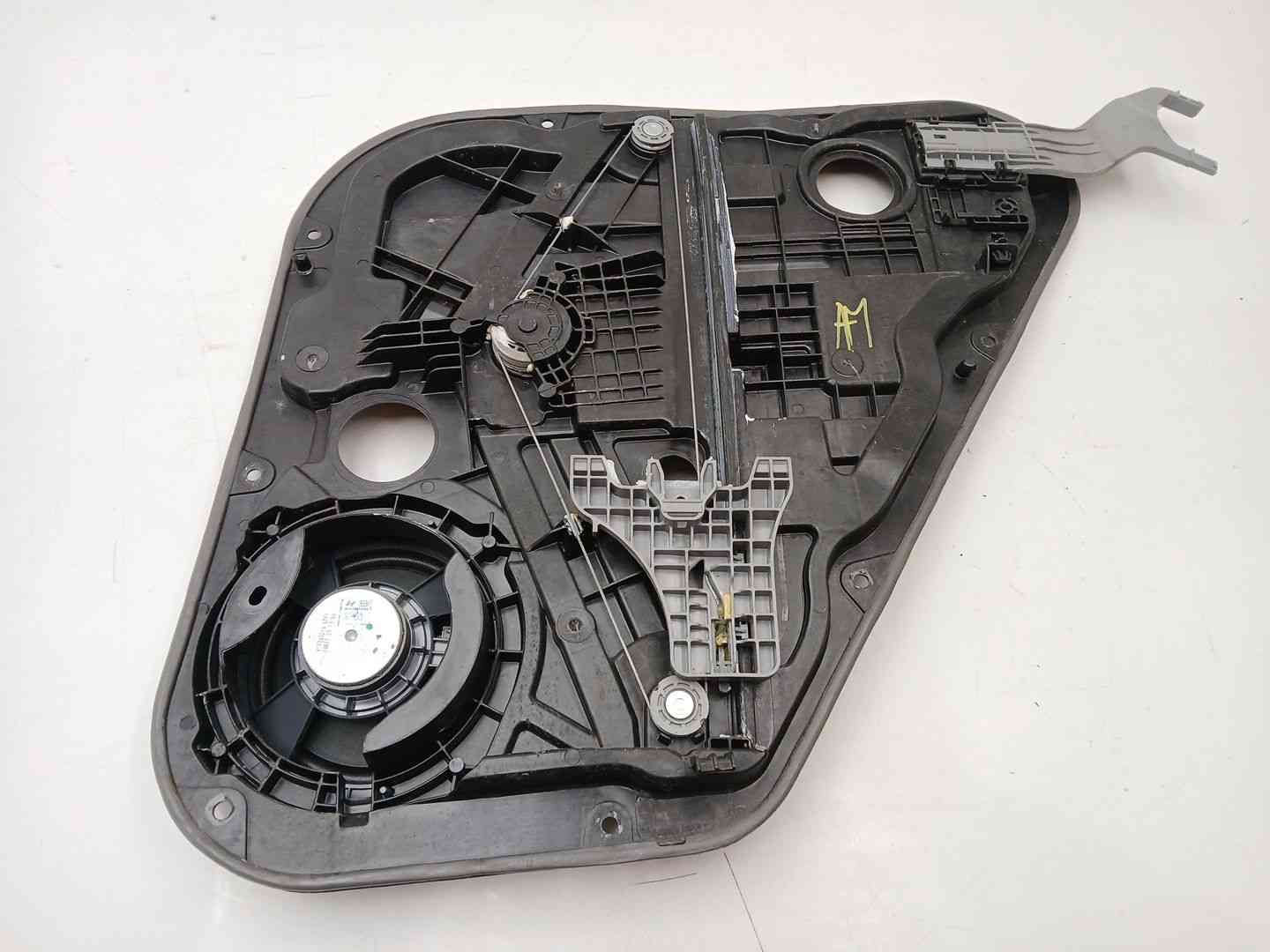 ELEVALUNAS TRASERO IZQUIERDO KIA SPORTAGE IV (QL, QLE) 83470F1060 / 83450F1000 83470F106083450F1000