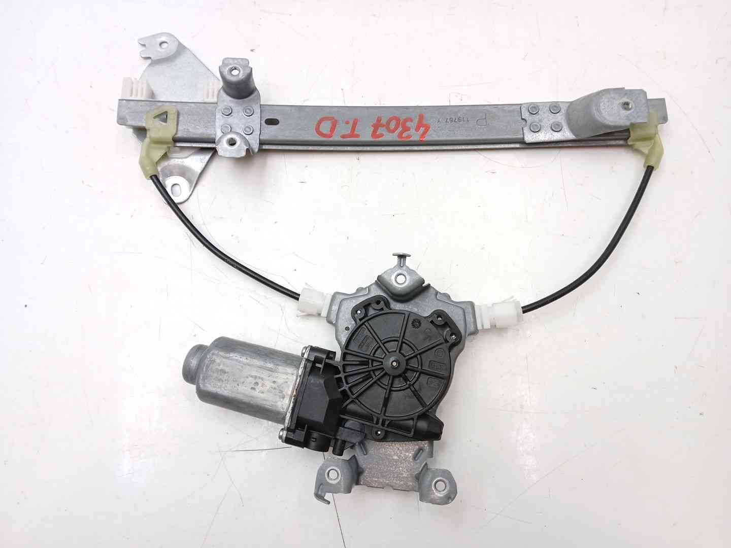 ELEVALUNAS TRASERO DERECHO NISSAN QASHQAI I (J10, NJ10) 402190A 402190A