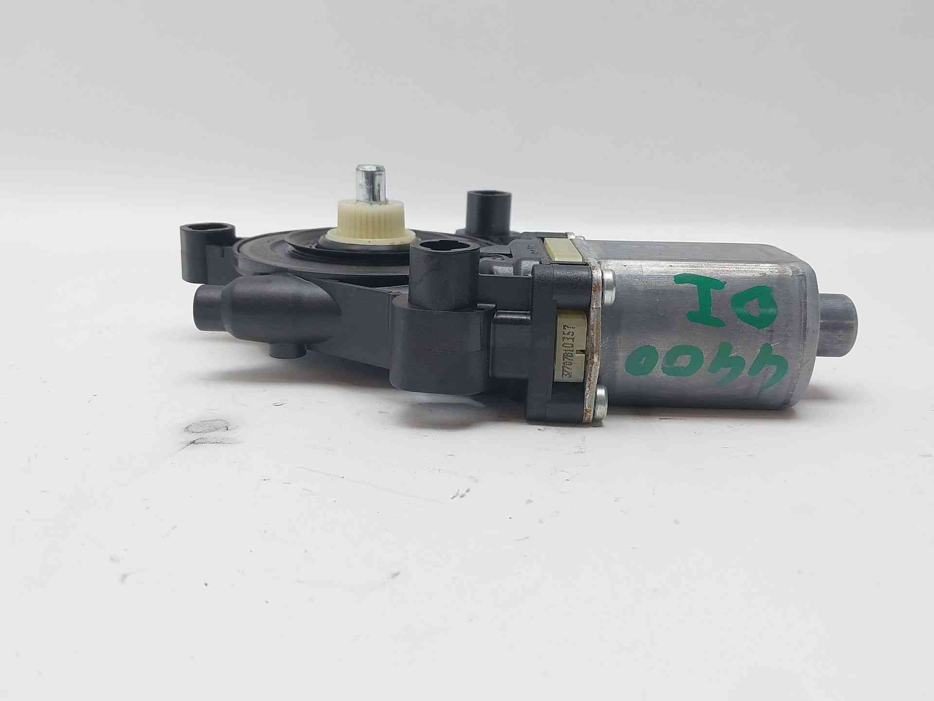 MOTOR ELEVALUNAS DELANTERO IZQUIERDO AUDI A3 Sportback (8YA, 8YF) 0130822076 / E850202102 / 5Q0959802C 0130822076E8502021025Q0959802C - Vista 3