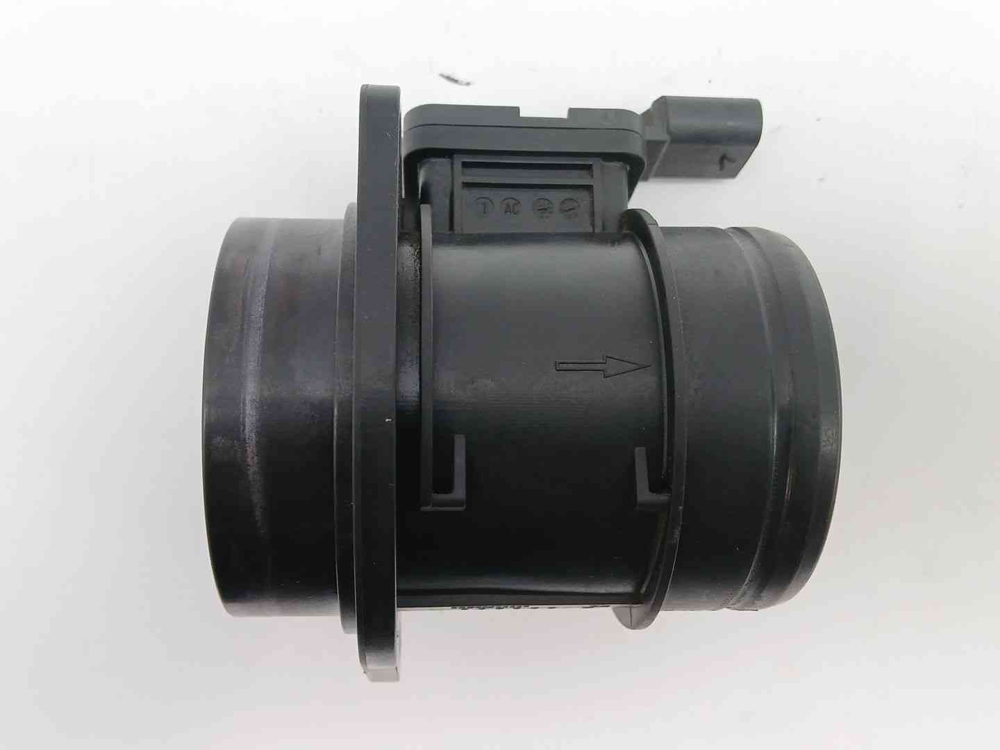 CAUDALIMETRO VOLKSWAGEN GOLF VII (5G1, BQ1, BE1, BE2) 5WK98102 / 04L906461B 5WK9810204L906461B