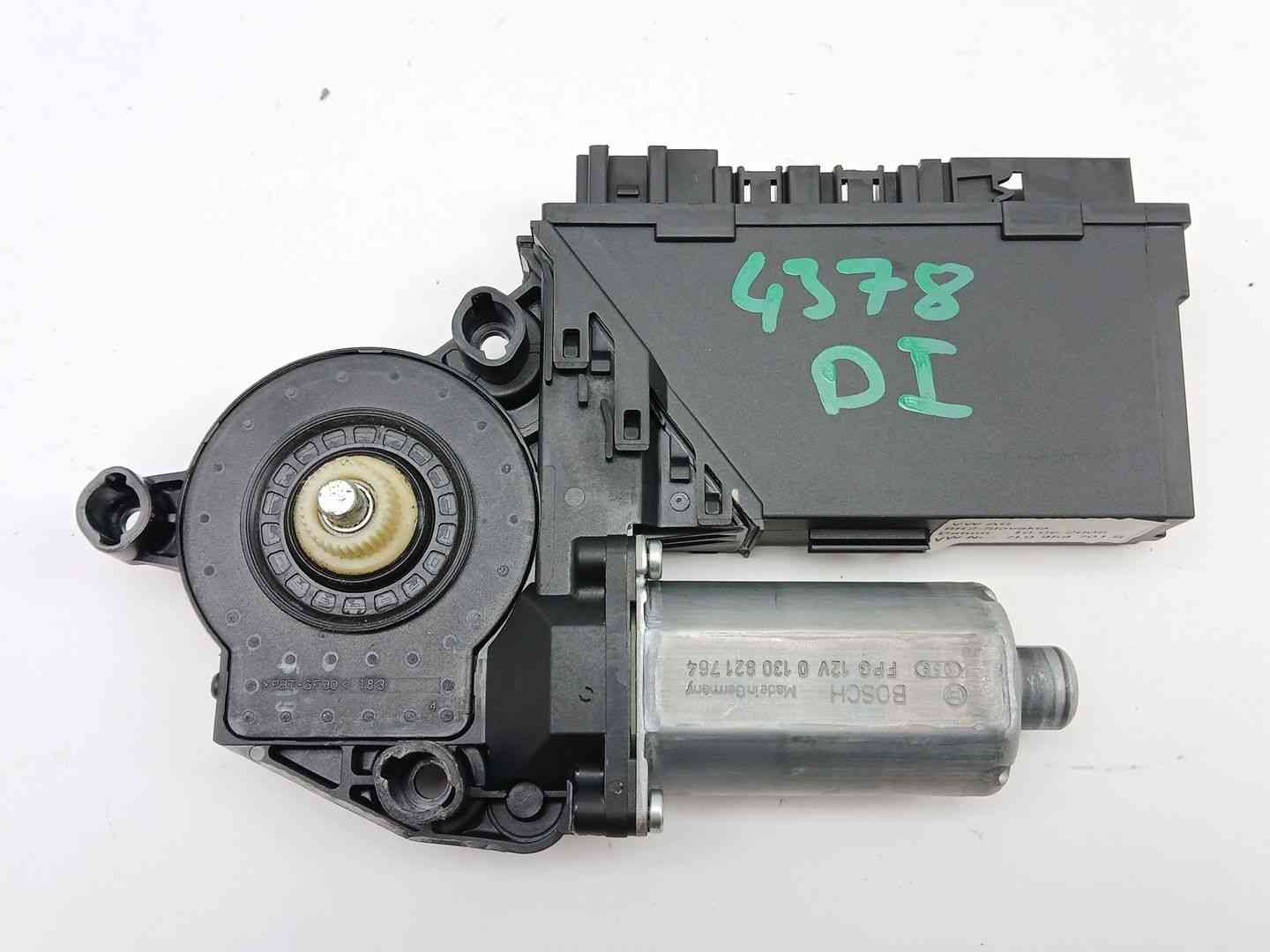 MOTOR ELEVALUNAS DELANTERO IZQUIERDO VOLKSWAGEN TOUAREG (7LA, 7L6, 7L7) 0130821764 / 7L0959701G 01308217647L0959701G