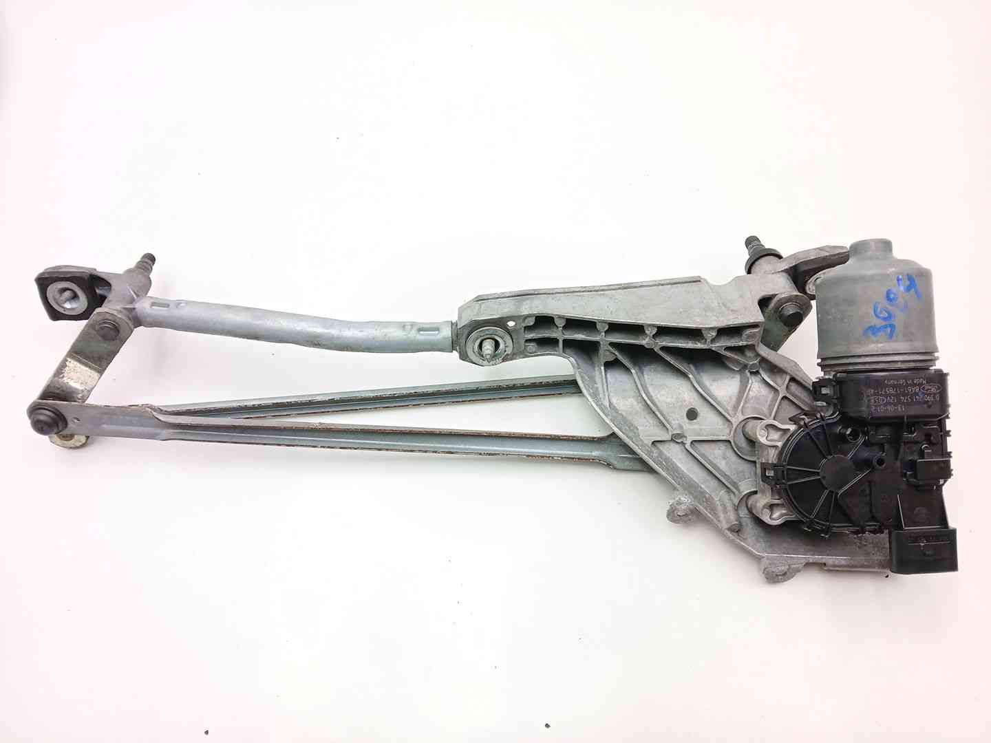 MOTOR LIMPIA DELANTERO FORD FIESTA (CCN) 8A6117500AG / 3397021586 / 8A6117B571AB 8A6117500AG33970215868A6117B571AB - Vista 3