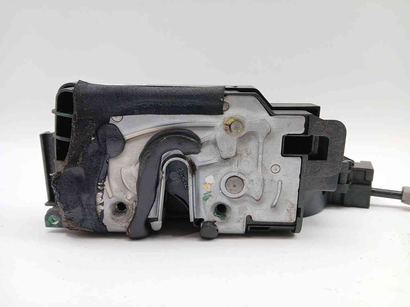 CERRADURA PUERTA DELANTERA DERECHA MERCEDES-BENZ CLASE C (W205) A0997201800 / A0997201800 A0997201800A0997201800