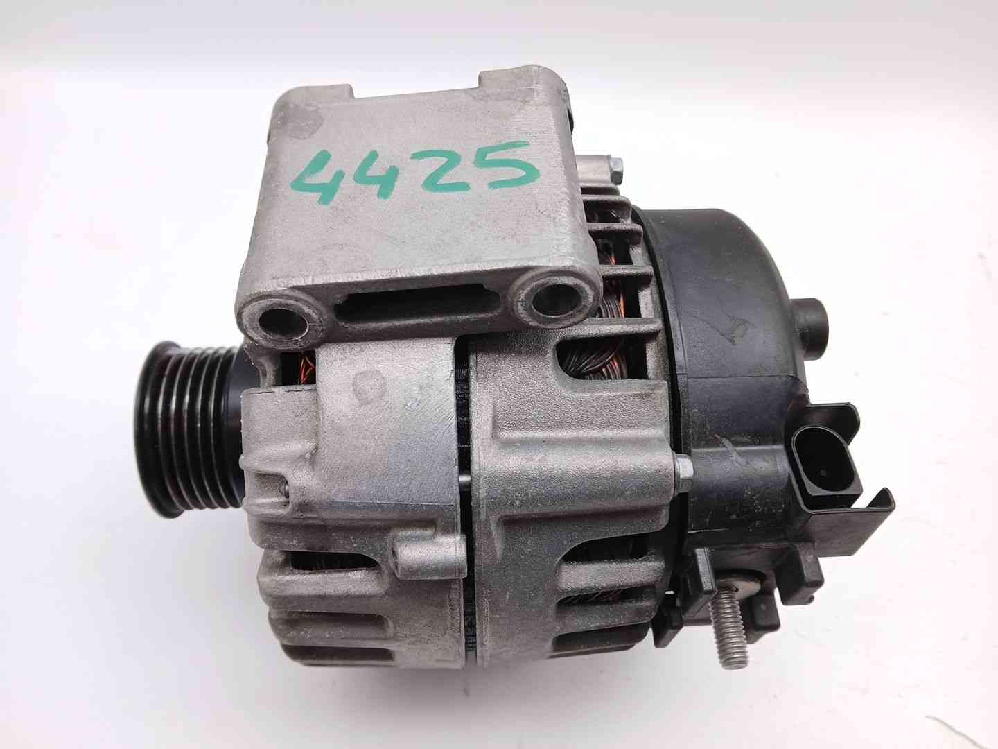 ALTERNADOR MERCEDES-BENZ CLASE C (W205) FG18S127 / A0009067802 FG18S127A0009067802