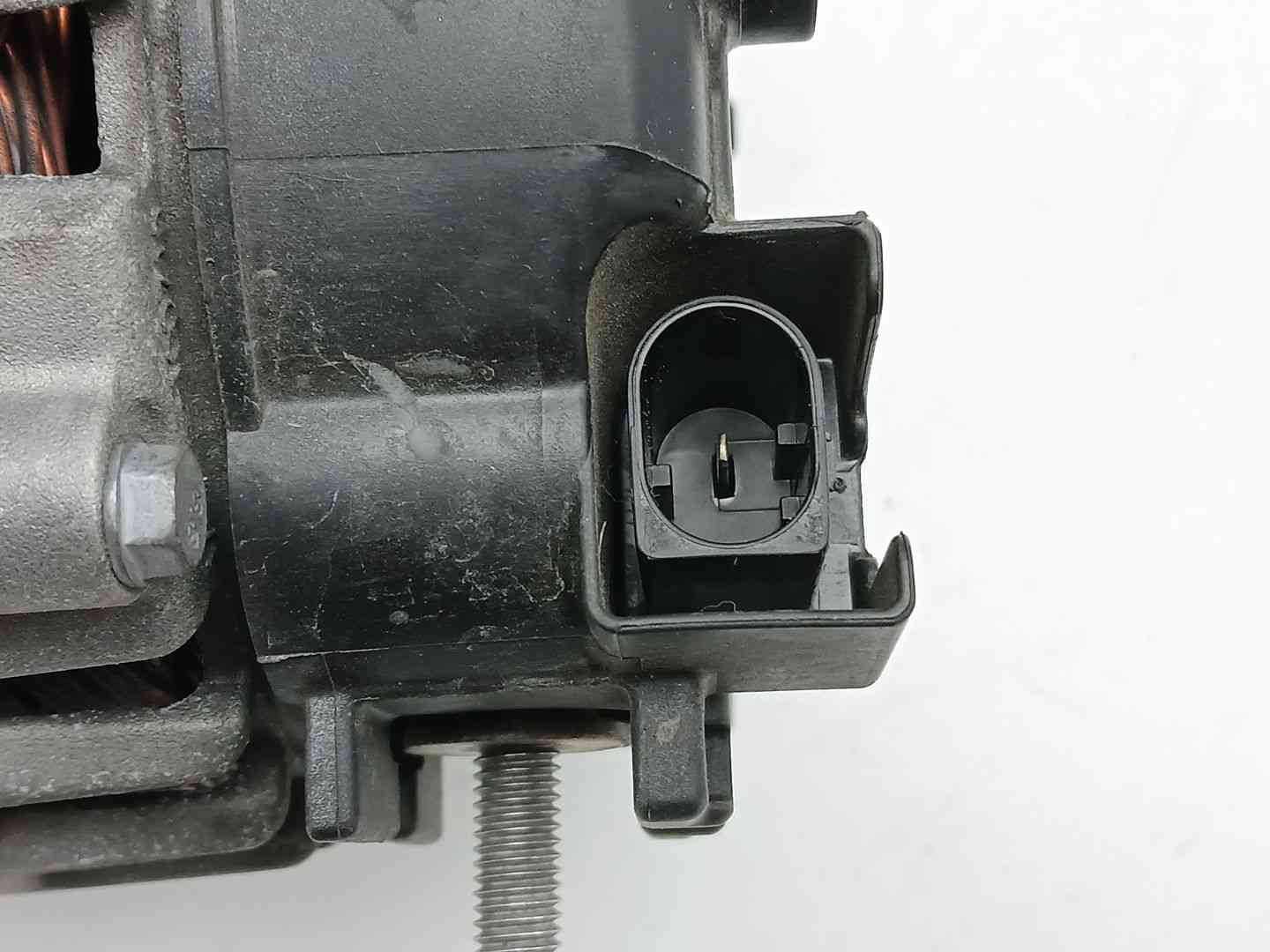 ALTERNADOR MERCEDES-BENZ CLASE C (W205) FG18S127 / A0009067802 FG18S127A0009067802 - Vista 3