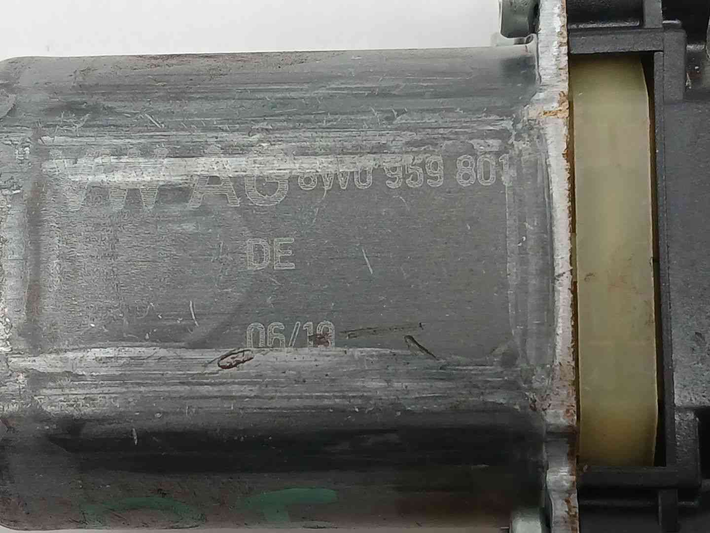 MOTOR ELEVALUNAS DELANTERO IZQUIERDO AUDI A1 Sportback (GBA) 8W0959801 / 8W0959801 8W09598018W0959801 - Vista 3