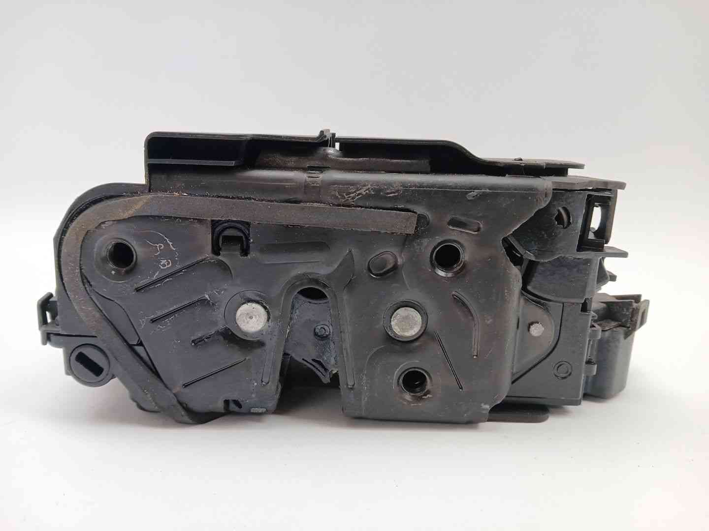 CERRADURA PUERTA TRASERA DERECHA VOLKSWAGEN GOLF VIII (CD1, DA1) 5TA839016L / 5TA839016L 5TA839016L5TA839016L