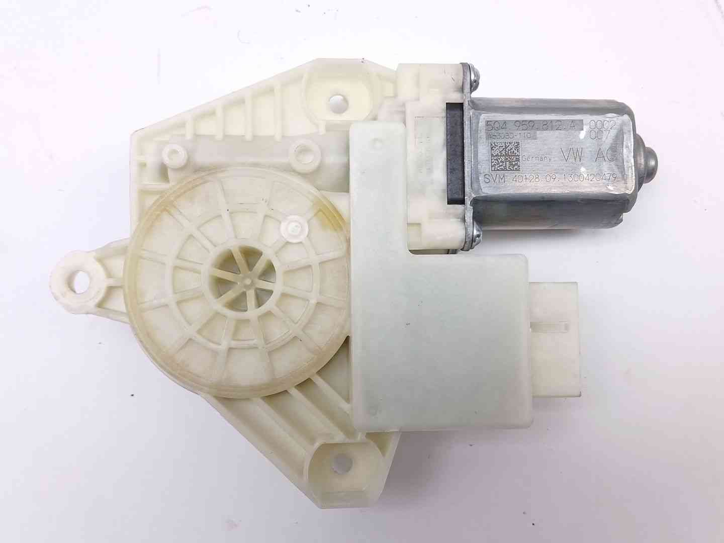 MOTOR ELEVALUNAS TRASERO DERECHO VOLKSWAGEN GOLF VII (5G1, BQ1, BE1, BE2) 5Q4959812A / 5Q4959812A 5Q4959812A5Q4959812A - Vista 2
