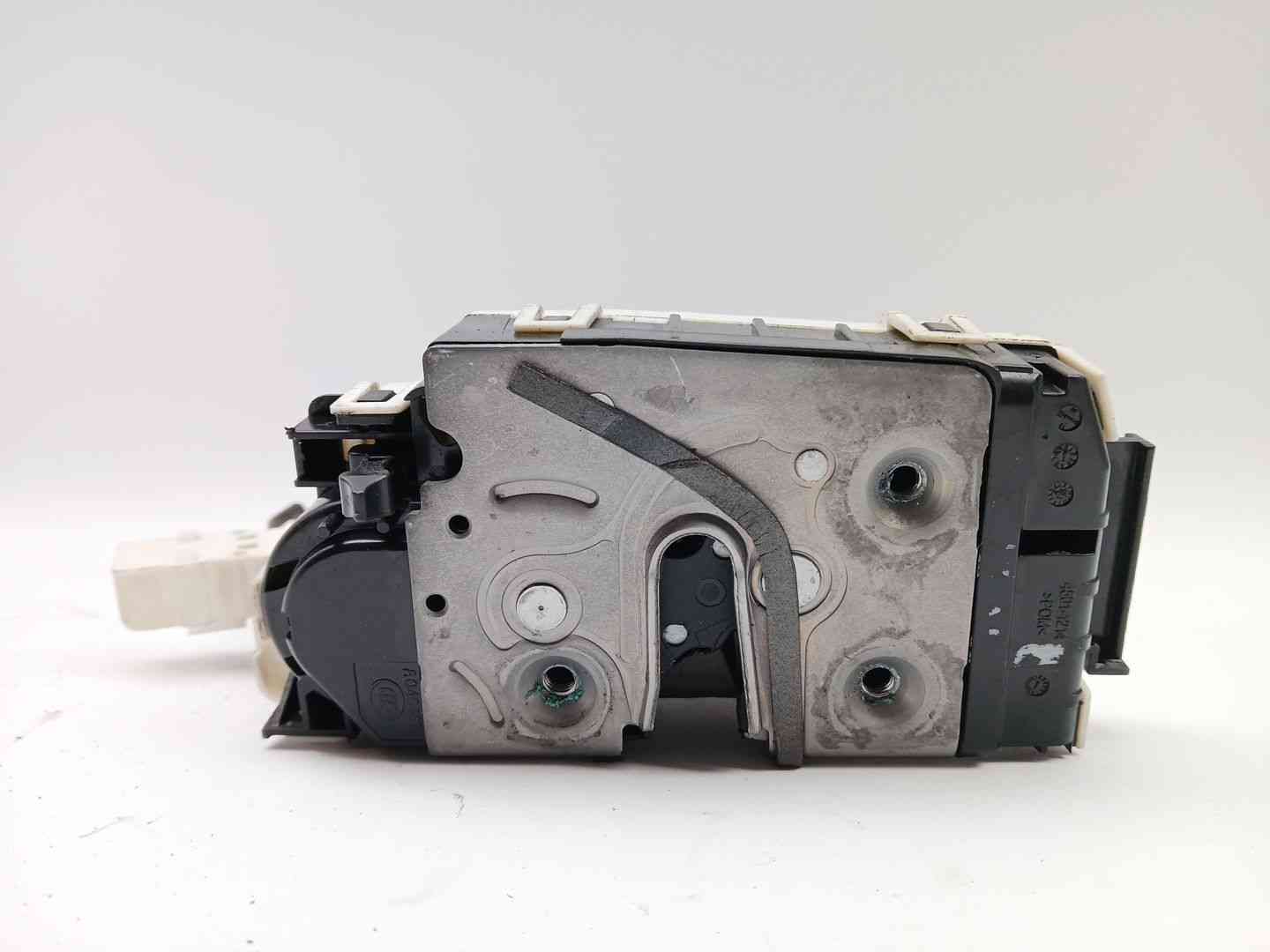 CERRADURA PUERTA TRASERA IZQUIERDA MERCEDES-BENZ CLA Shooting Brake (X117) A0997305500 / A0997305500 A0997305500A0997305500