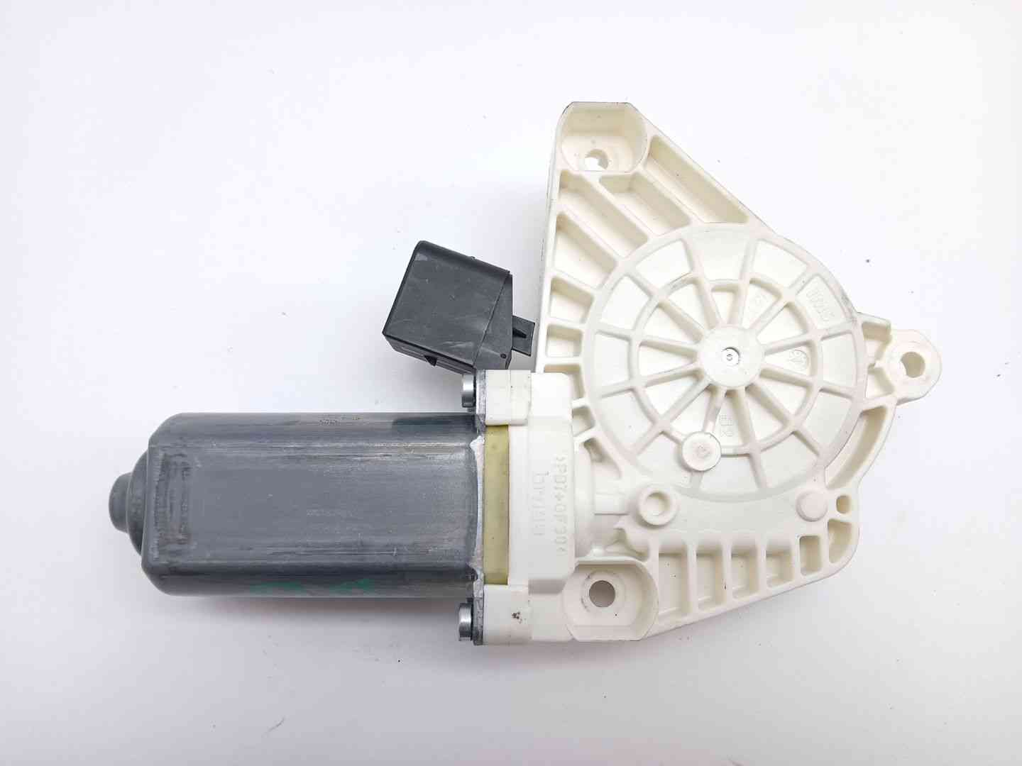 MOTOR ELEVALUNAS DELANTERO DERECHO MERCEDES-BENZ CLA Shooting Brake (X117) A2078200642 / A2078200642 A2078200642A2078200642 - Vista 2