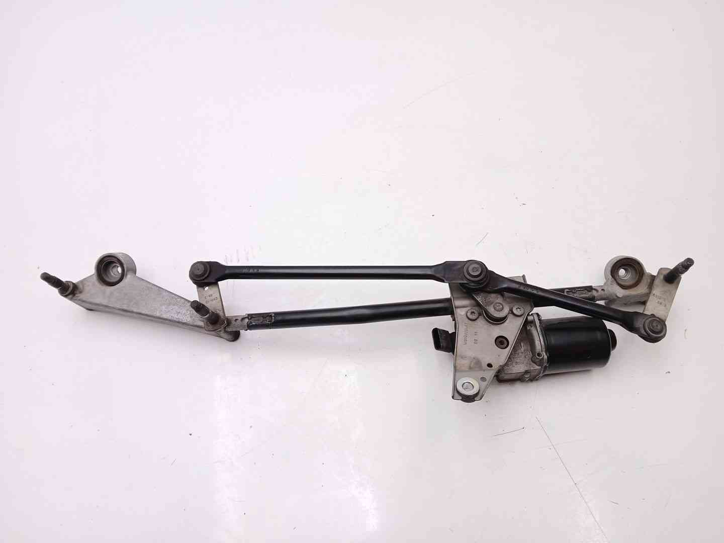 MOTOR LIMPIA DELANTERO MERCEDES-BENZ CLA Shooting Brake (X117) A1769061800 / A1768200040 A1769061800A1768200040