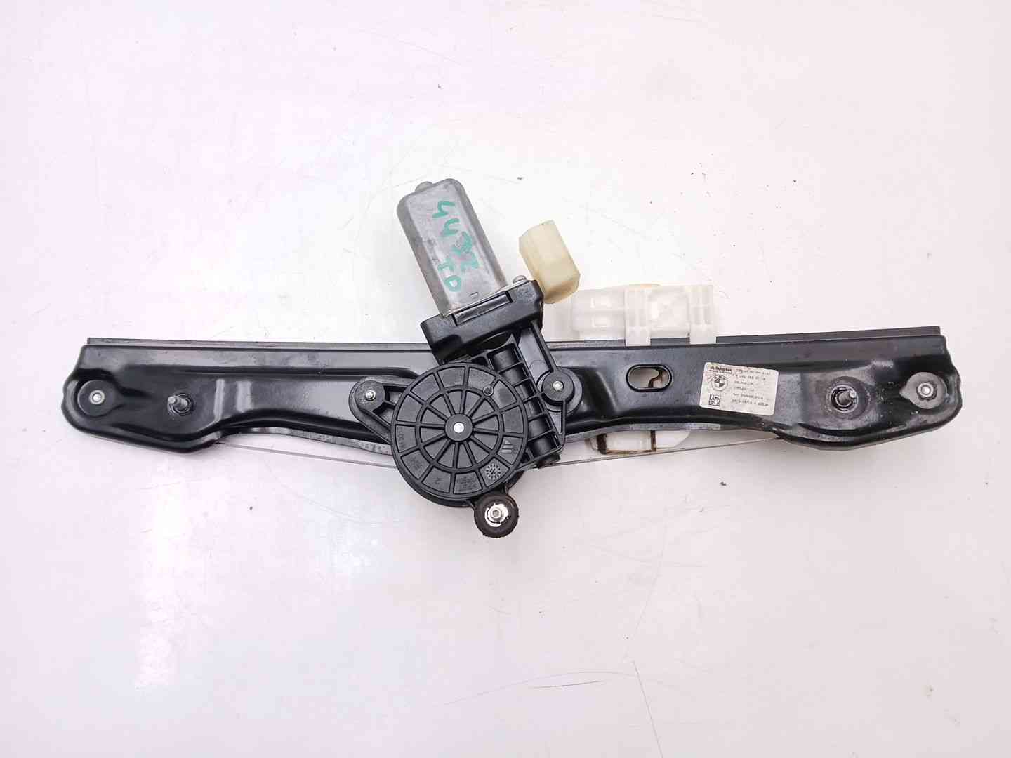 ELEVALUNAS TRASERO DERECHO BMW 1 (F20) M13970A00 / 5YY0615 / 7242558 M13970A005YY06157242558