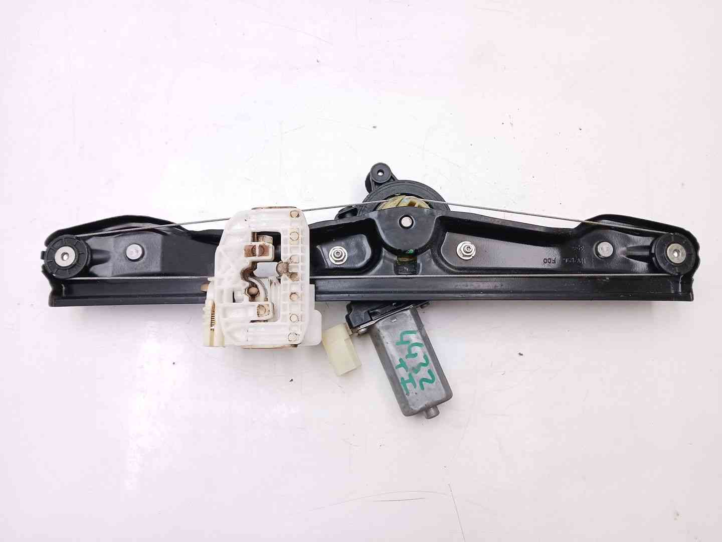 ELEVALUNAS TRASERO IZQUIERDO BMW 1 (F20) M13970A00 / 5YY0615 / 7242555 M13970A005YY06157242555