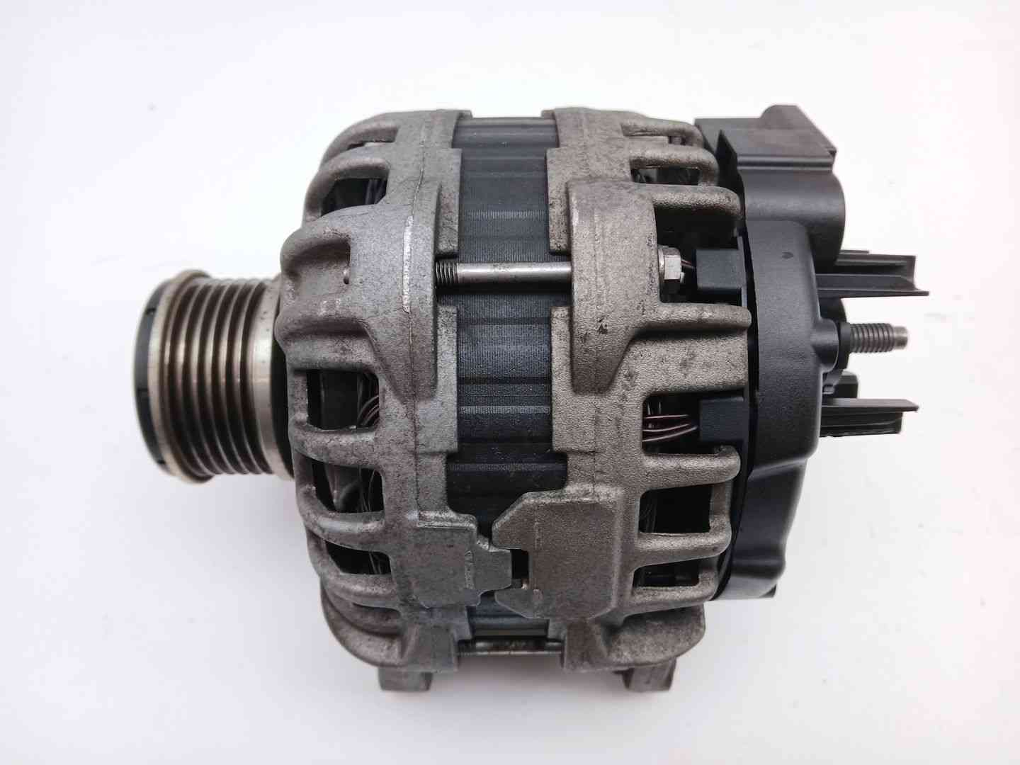 ALTERNADOR DACIA DOKKER Furgón/monospace F000BL07G6 / 231005933R F000BL07G6231005933R