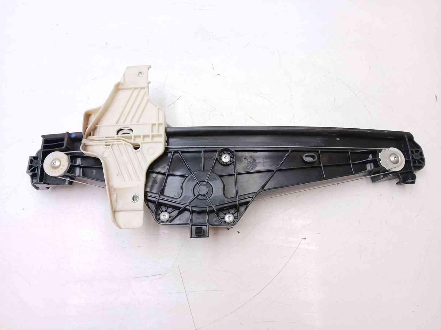 ELEVALUNAS TRASERO DERECHO PEUGEOT 3008 II SUV (MC_, MR_, MJ_, M4_) 9829482480 / 9830388880 98294824809830388880