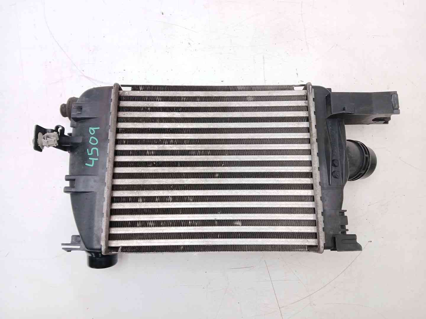 INTERCOOLER RENAULT CLIO IV Grandtour (KH_) 144963014R / 144963014R 144963014R144963014R - Vista 3
