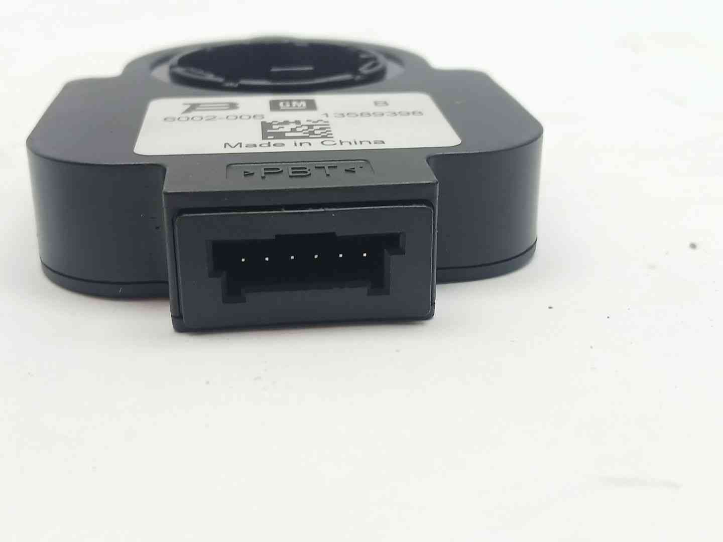 SENSOR OPEL MERIVA B Monospace (S10) 13589398 13589398 - Vista 3