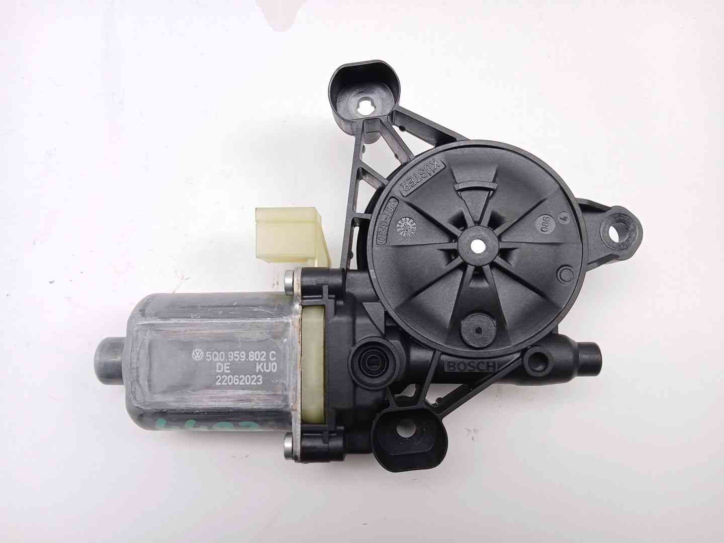 MOTOR ELEVALUNAS DELANTERO IZQUIERDO VOLKSWAGEN TOURAN (5T1) 0130822076 / 5Q0959802C 01308220765Q0959802C - Vista 3
