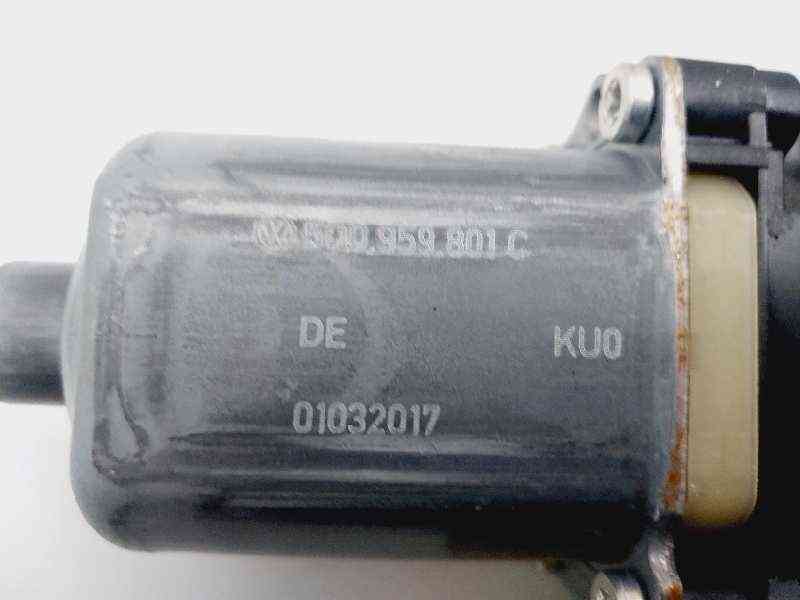 ELEVALUNAS DELANTERO IZQUIERDO VOLKSWAGEN GOLF VII LIM. (BQ1) 5G4837461H / E850202101 / 5Q4959801C 5G4837461HE8502021015Q4959801C - Vista 2