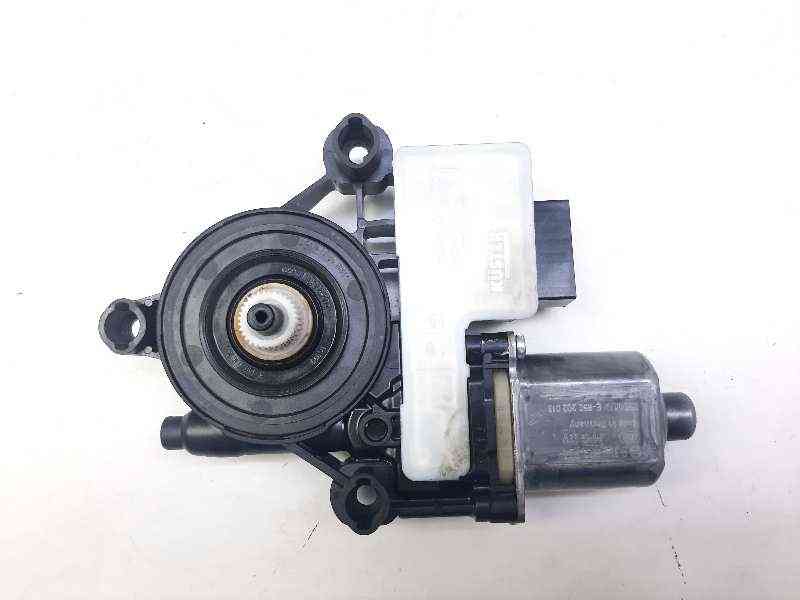 MOTOR ELEVALUNAS TRASERO DERECHO SEAT LEON (5F1) 5Q0959812E 5Q0959812E - Vista 3