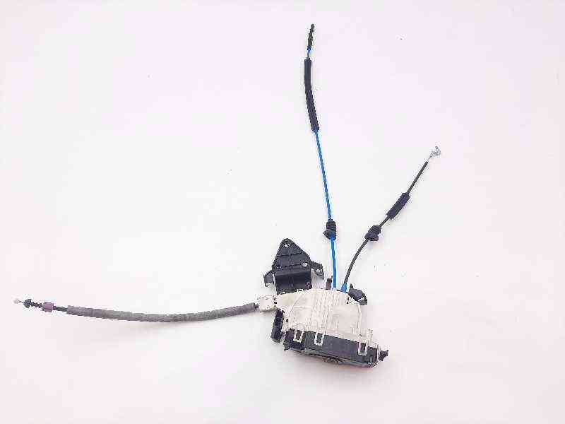 CERRADURA PUERTA TRASERA IZQUIERDA MERCEDES-BENZ CLASE C (W204) BERLINA A2047301335 A2047301335