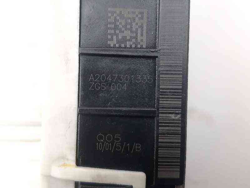 CERRADURA PUERTA TRASERA IZQUIERDA MERCEDES-BENZ CLASE C (W204) BERLINA A2047301335 A2047301335 - Vista 2
