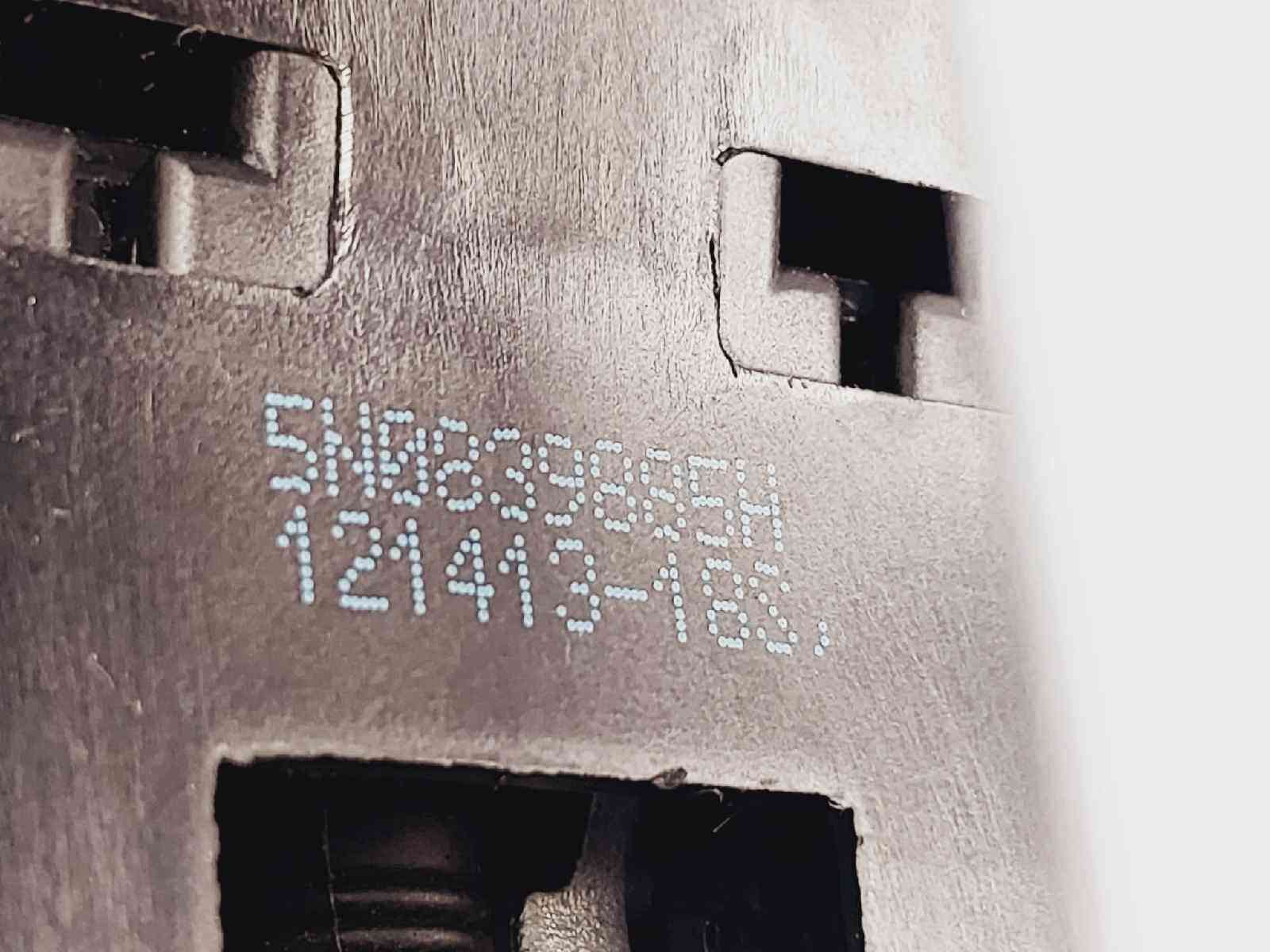 MANETA EXTERIOR DELANTERA DERECHA VOLKSWAGEN POLO (6R1) 5N0839885H / 5N0837017E 5N0839885H5N0837017E - Vista 3