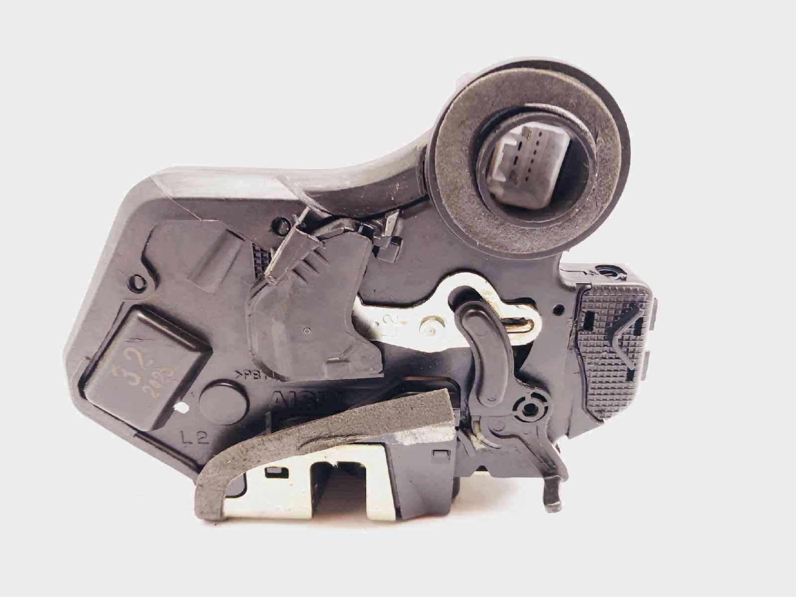 CERRADURA PUERTA TRASERA IZQUIERDA TOYOTA COROLLA (E12) 6906042021 / 2 PINS / ELECTRICA 69060420212PINSELECTRICA - Vista 2