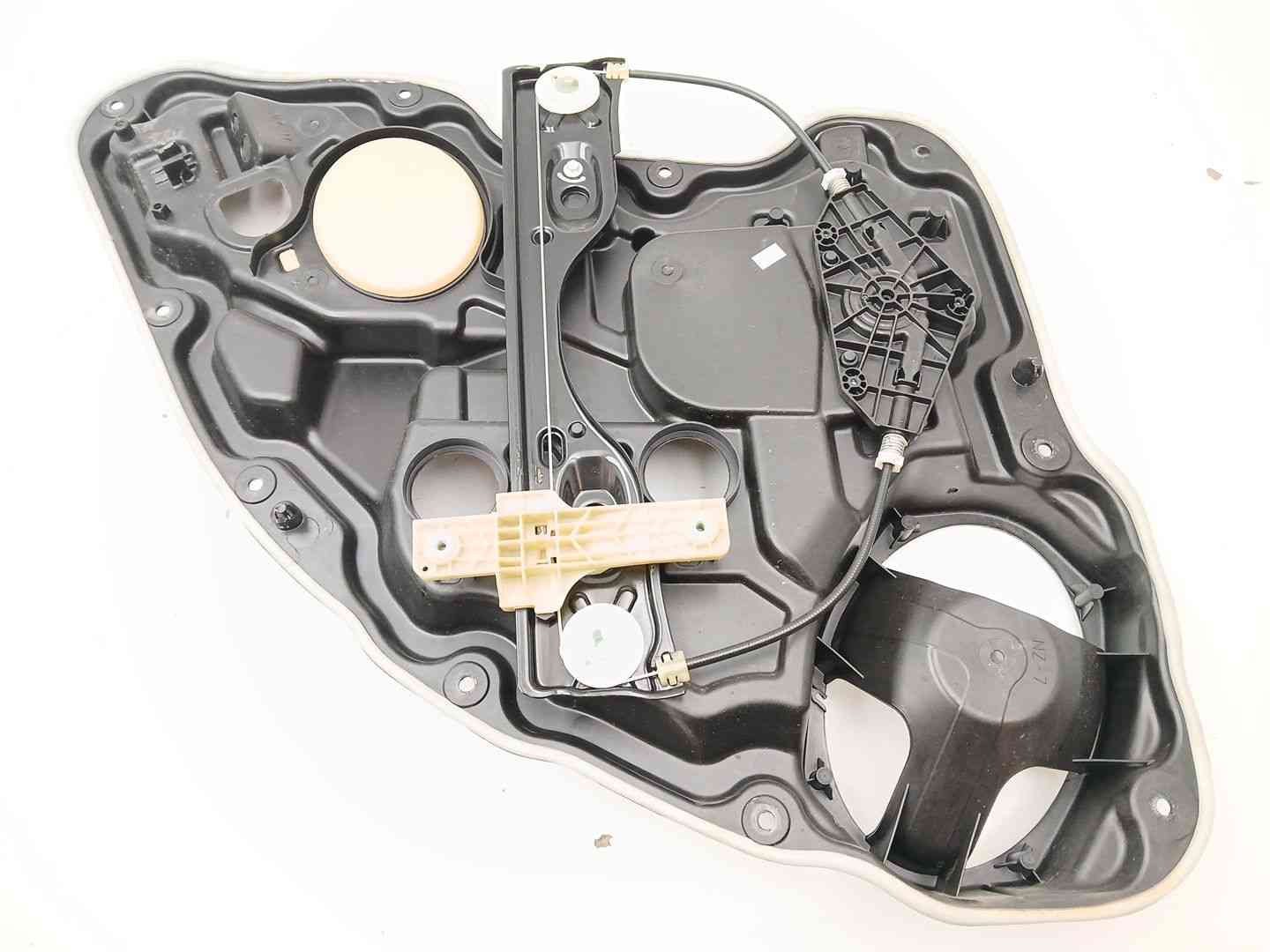 ELEVALUNAS TRASERO DERECHO JEEP CHEROKEE (KL) 68227456AA / 931403103 / WR12745 68227456AA931403103WR12745