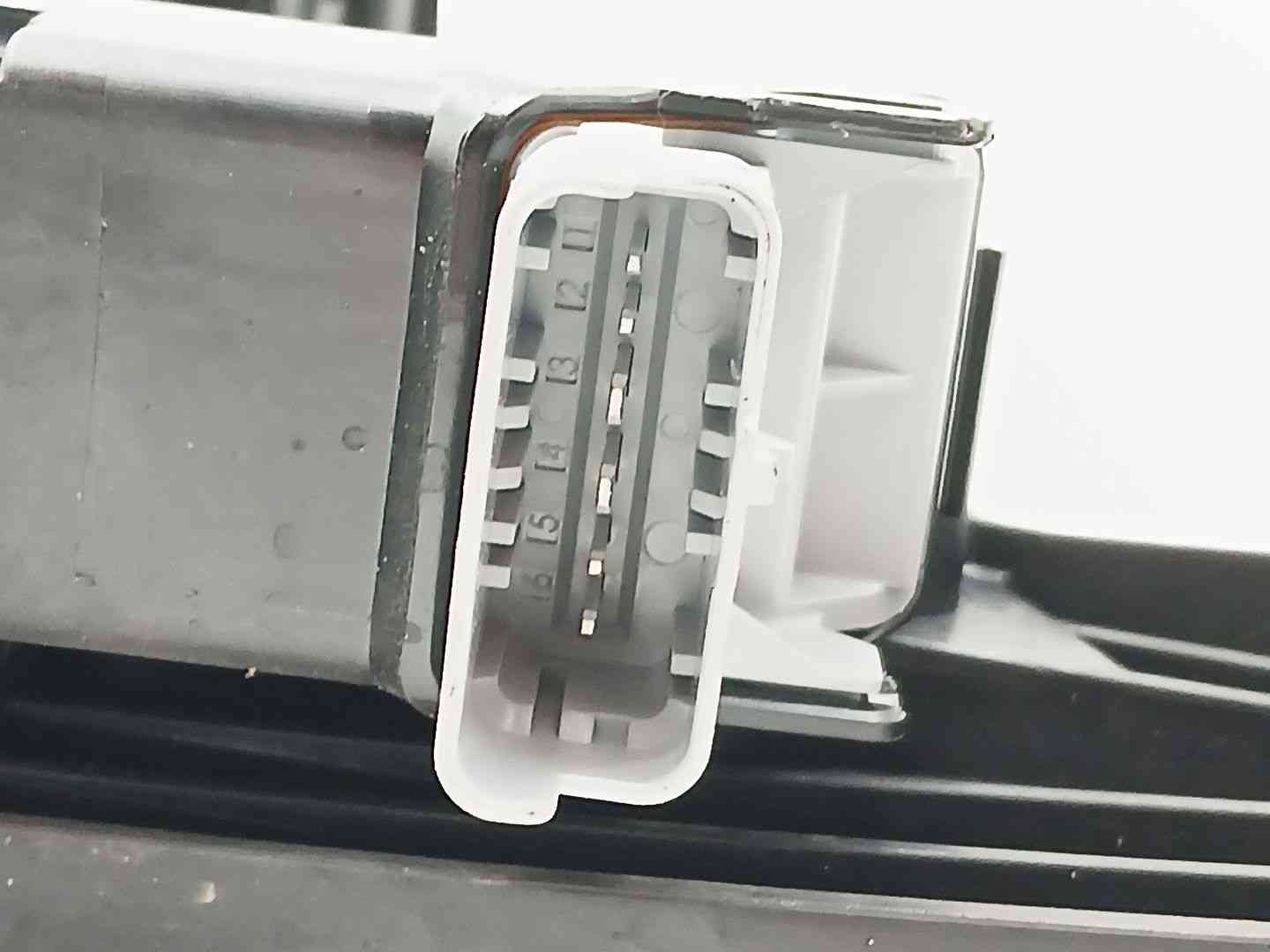 ELEVALUNAS TRASERO IZQUIERDO OPEL CORSA F 9829045980 / 39182148 / 9829046180 9829045980391821489829046180 - Vista 3