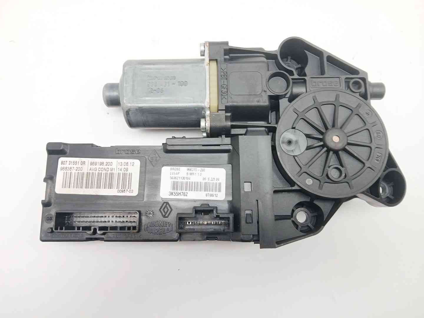 MOTOR ELEVALUNAS DELANTERO IZQUIERDO RENAULT MEGANE III Hatchback (BZ0/1_, B3_) 807315510R 807315510R