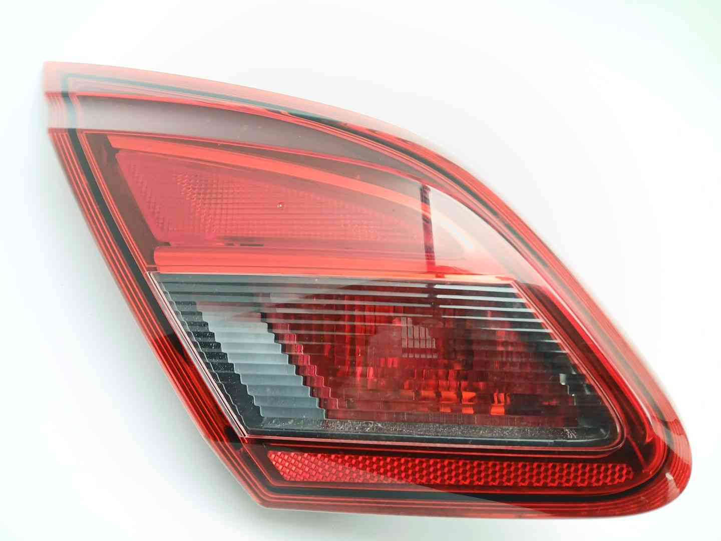 PILOTO TRASERO IZQUIERDO INTERIOR OPEL CORSA E (X15) 39012623 39012623