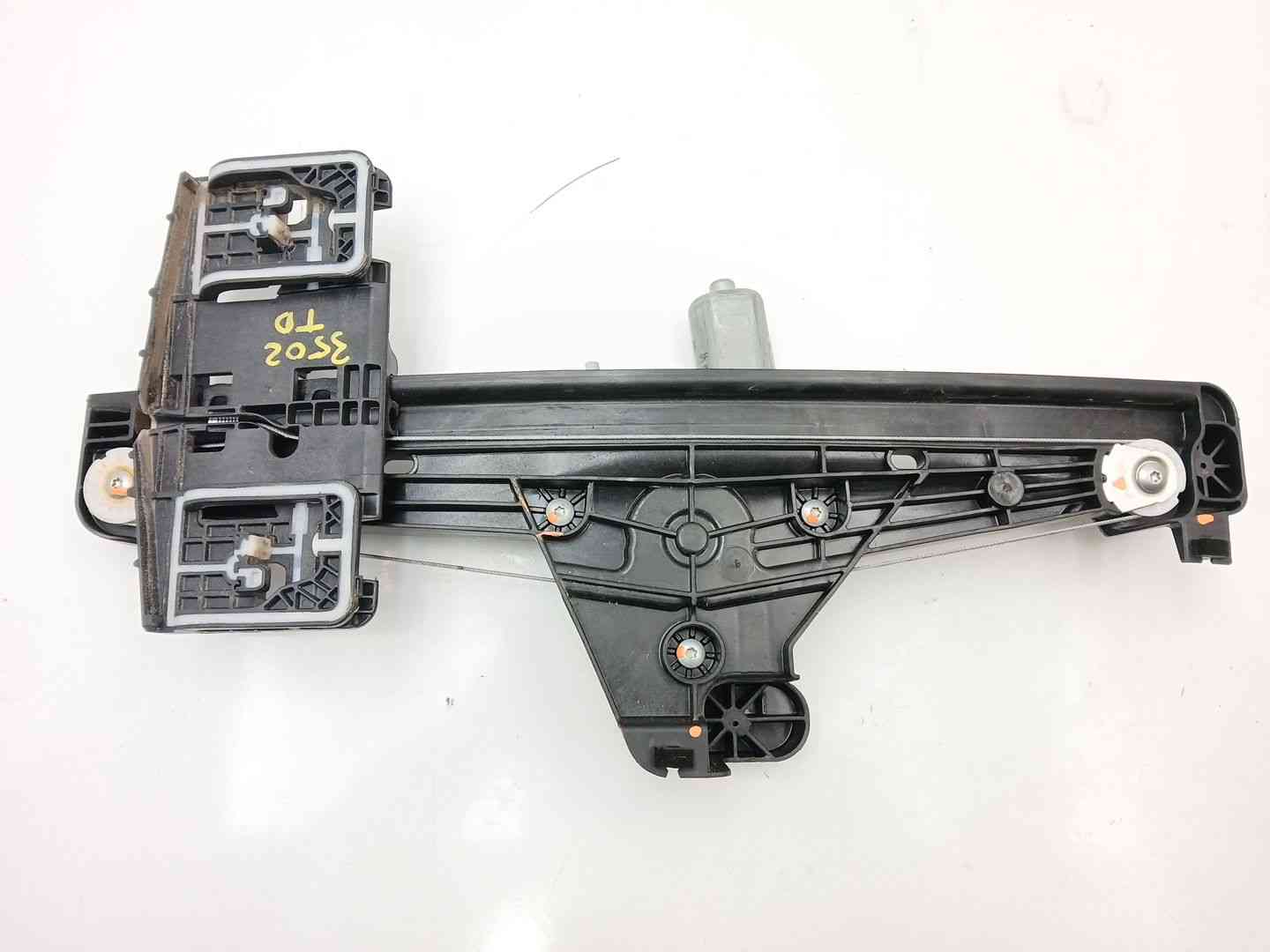 ELEVALUNAS TRASERO DERECHO OPEL CORSA F 9829045580 / 430113G0 9829045580430113G0