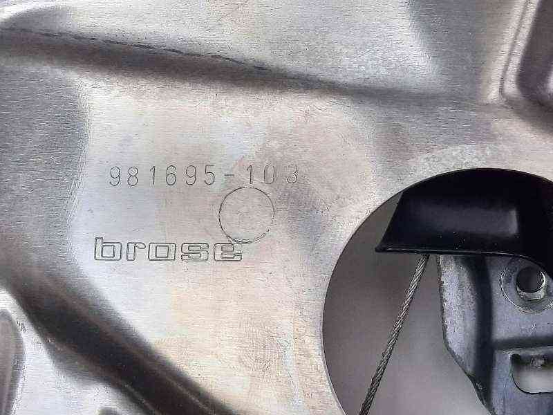 ELEVALUNAS TRASERO DERECHO MERCEDES-BENZ CLASE C (W204) BERLINA 981695103 / A2048200542 981695103A2048200542 - Vista 3